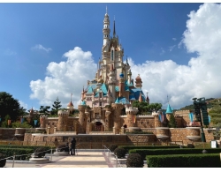 The Hong Kong Disneyland The Hong Kong Disneyland
